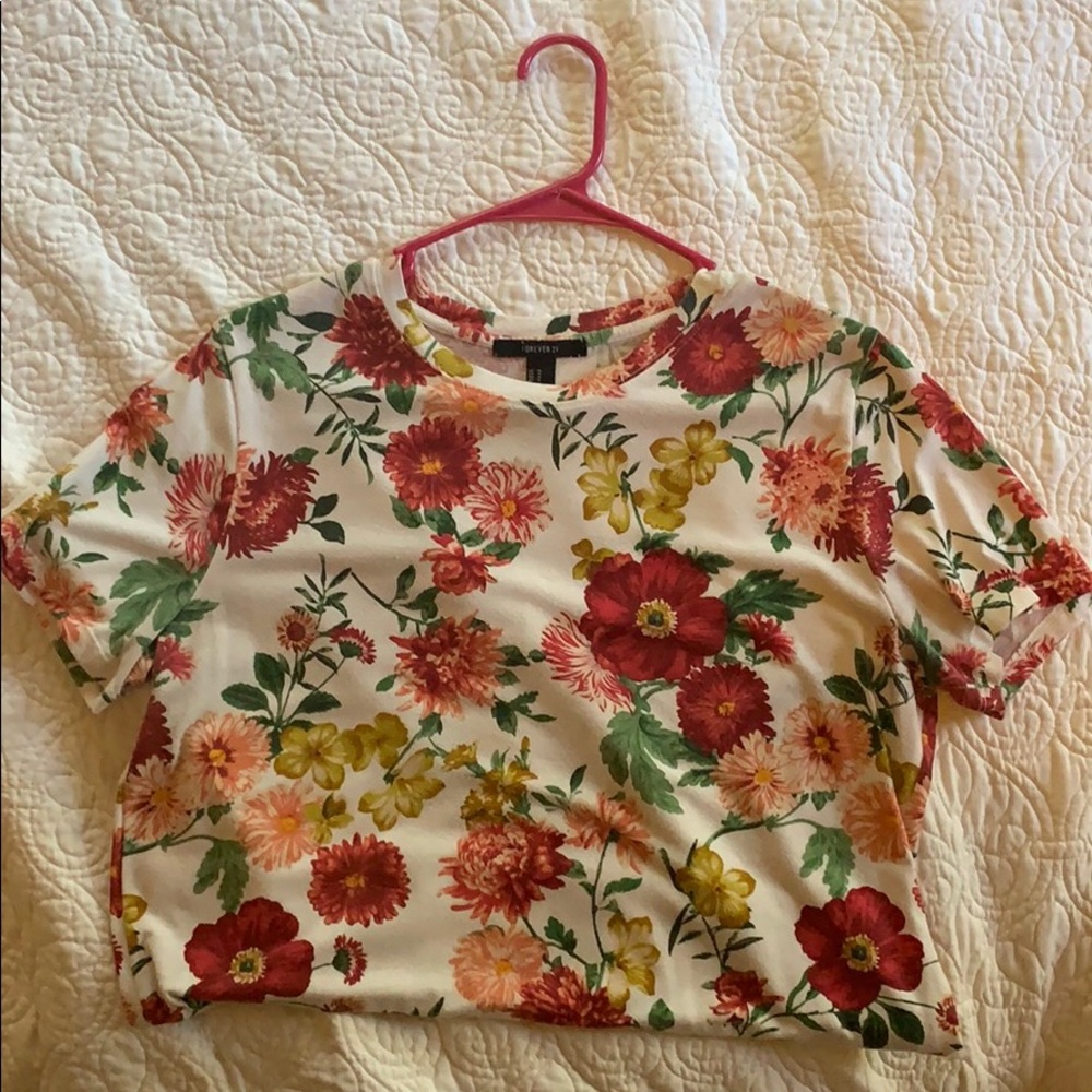 Floral tee